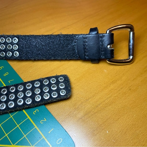 Vintage Olson studded leather belt - Picture 4 of 5